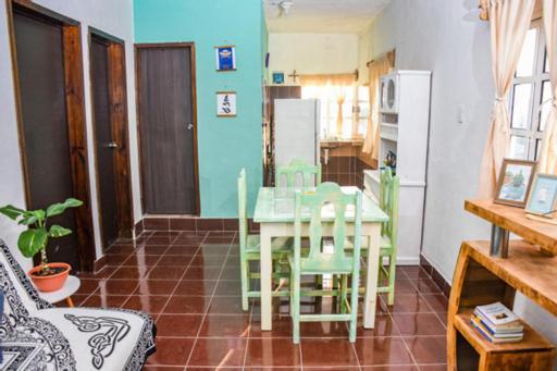 Hotel Departamentos Cerca De Ferry Holbox Esterno foto